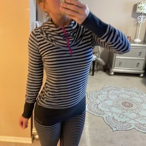 The North Face Cowl Neck Pullover 100% Cotton